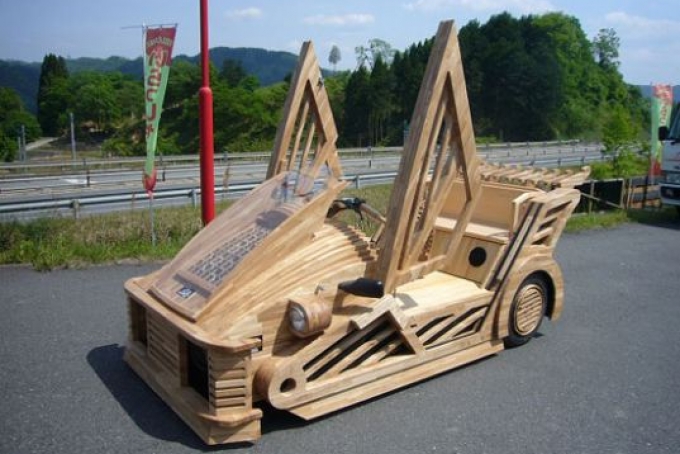 مانيوا...سيارتك الخشبية الخارقة