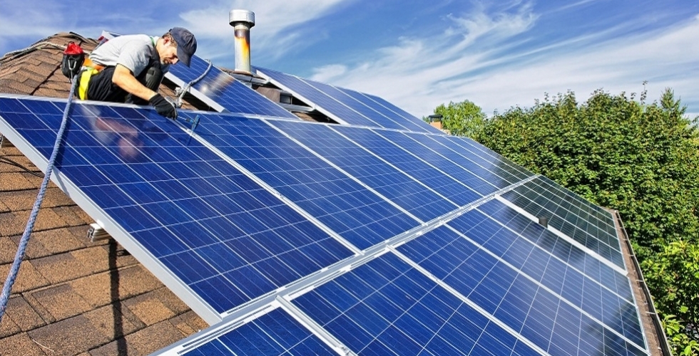 الإمارات: ثالثة عالمياً في إنتاج الطاقة الشمسية 