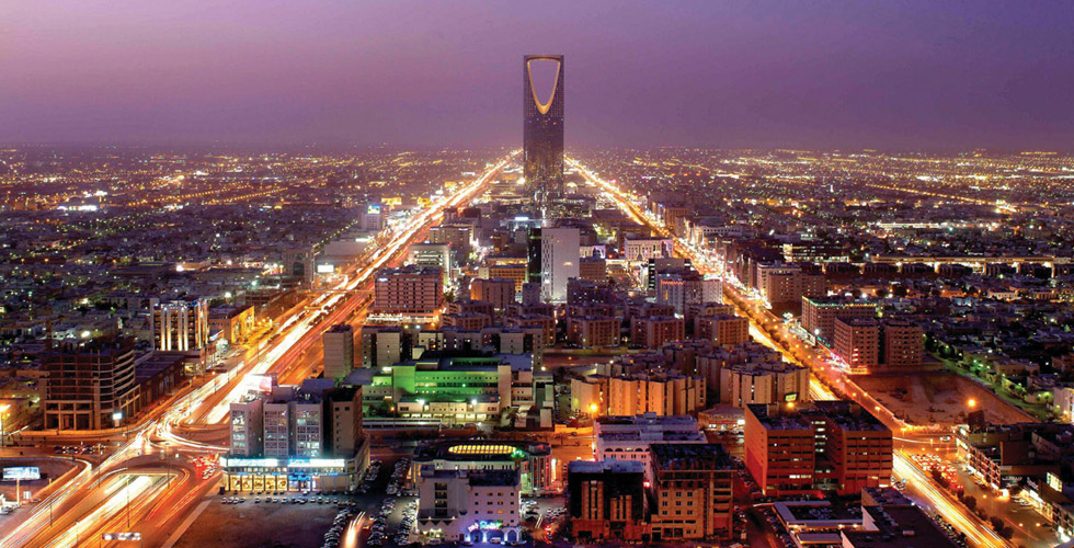 السعودية لا تتأثر بتراجع سعر النفط؟