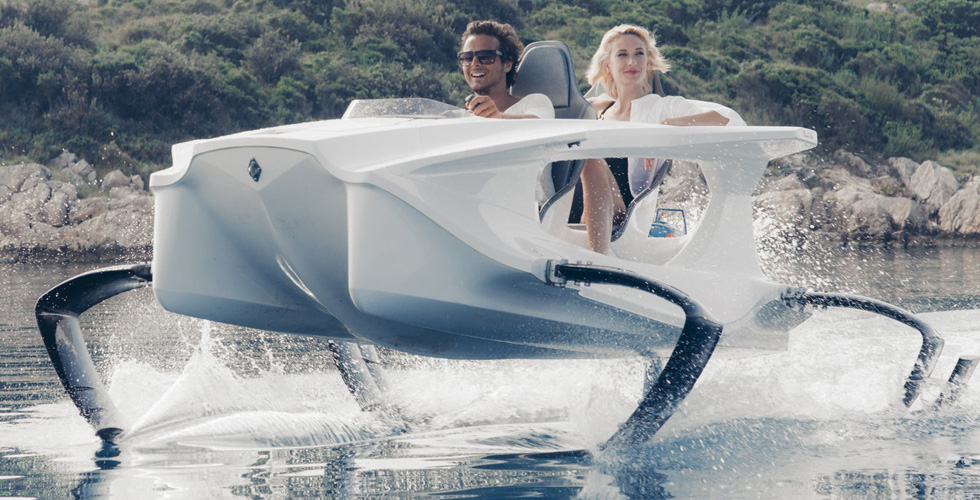 Quadrofoil مركبة كهربائية مائية صديقة للبيئة