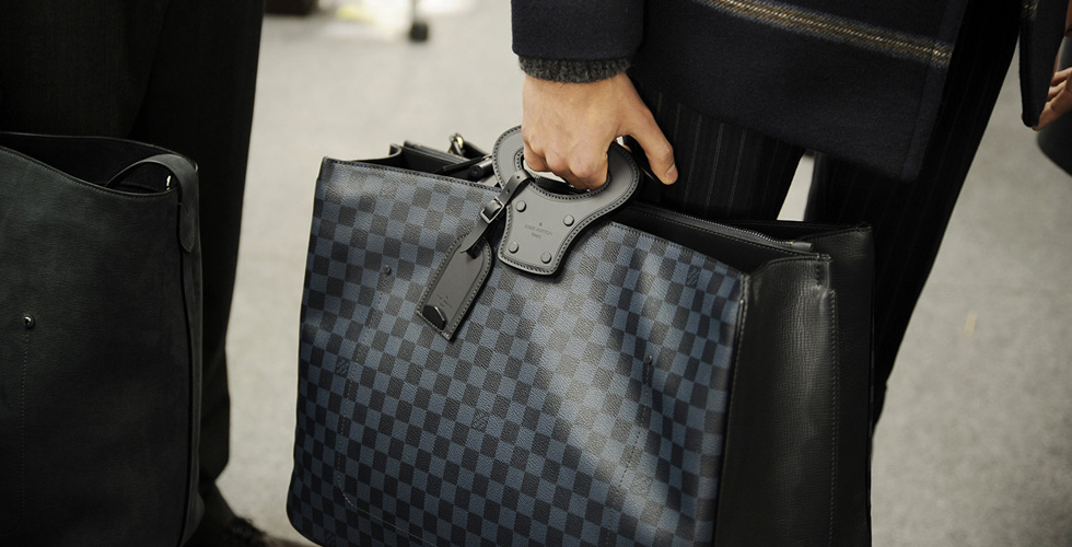 أكسسوارات أنيقة من Louis Vuitton لويس فيتون 