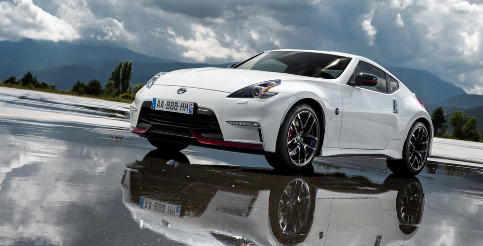 نيسمو  370Z  اوتوماتيك