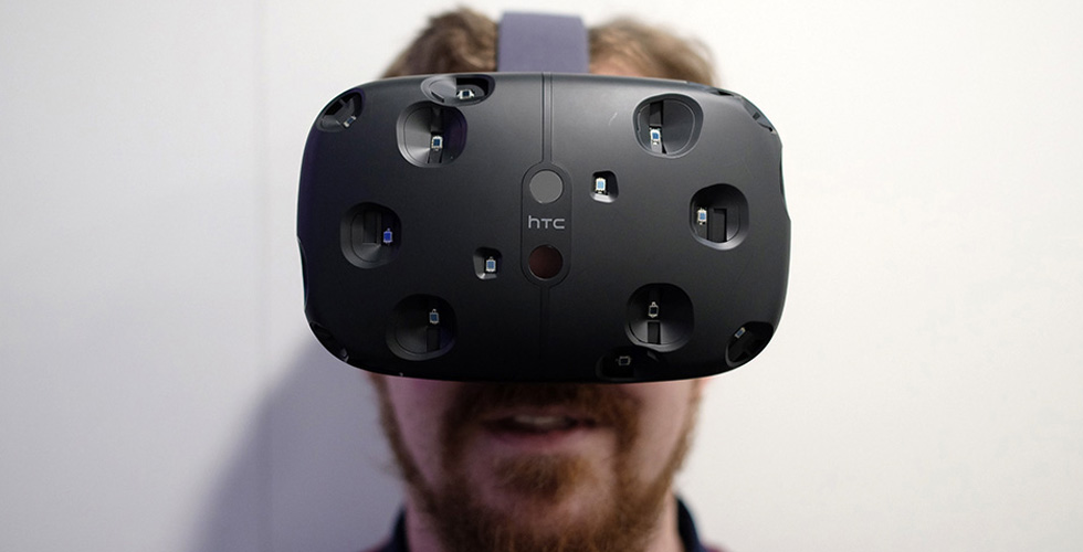 Valve في سباق الواقع الإفتراضي