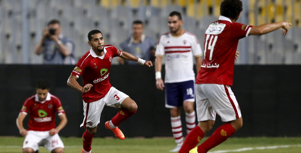 الأهلي يؤجل تتويج الزمالك