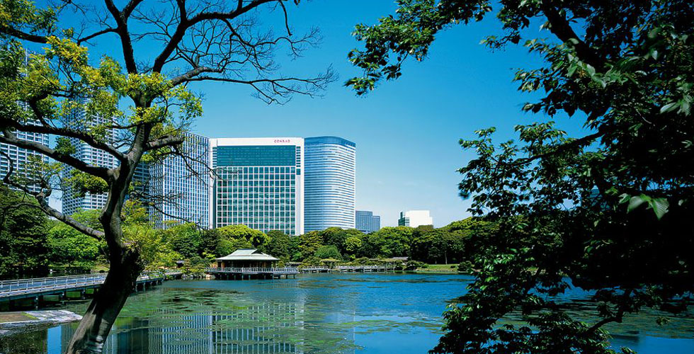 فندق كونراد طوكيو: اسلوب رائع وأنيق