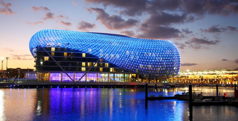 موسم الأعياد مع فندق Yas Viceroy 