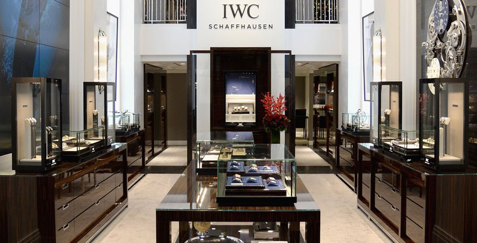 متجر ل IWC في لوس أنجلوس