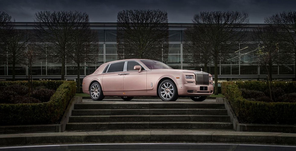 Rolls-Royce المتماوجة اللّون