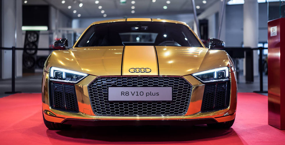Audi R8 الذهبيّة 