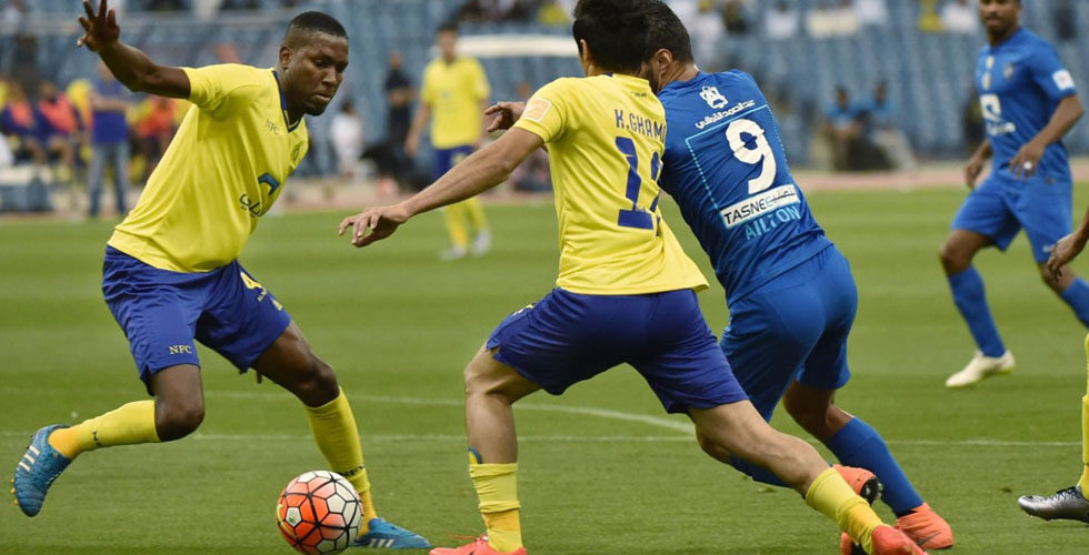 الهلال يسحق النصر ويتصدّر