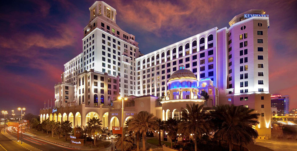 تكريم فندق كمبينسكي مول الإمارات