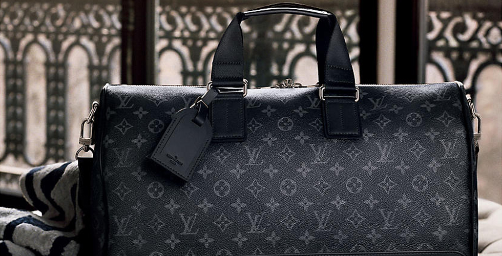 LV ومجموعة Monogram Eclipse