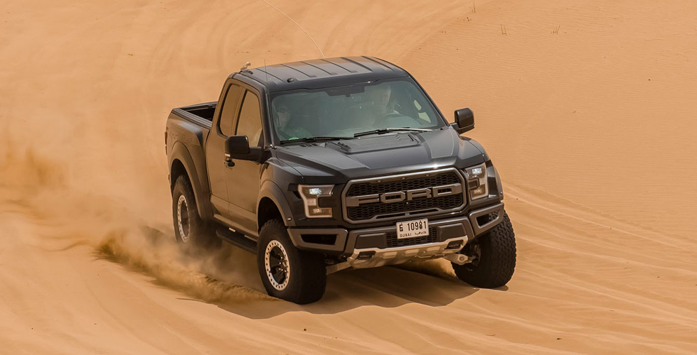 اختبار الF-150 Raptor  في الصحراء الحارقة