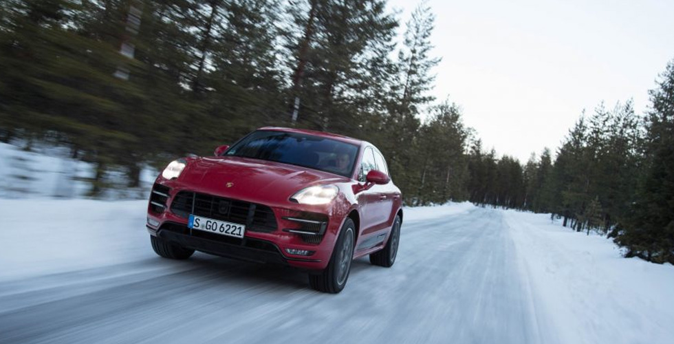 رزمة الأداء لل2017 Porsche Macan