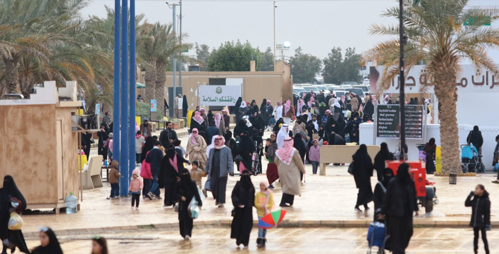 برغم المطر الالاف في الجنادرية 