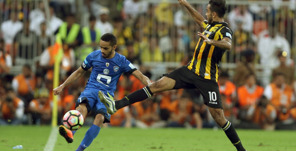 الهلال يتصدّر الدوري السعودي