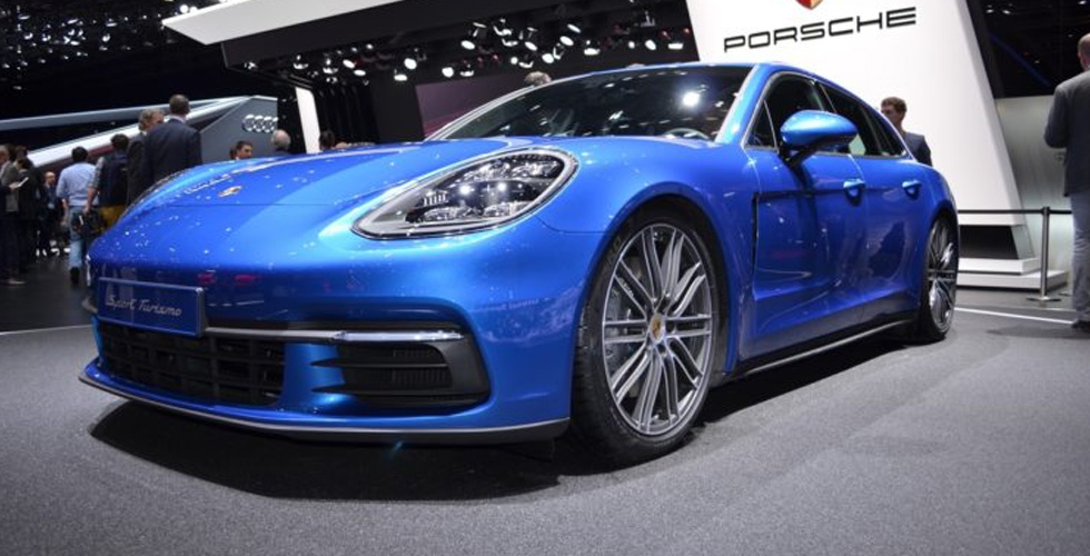 ال Panamera  بنسخة Sport Turismo