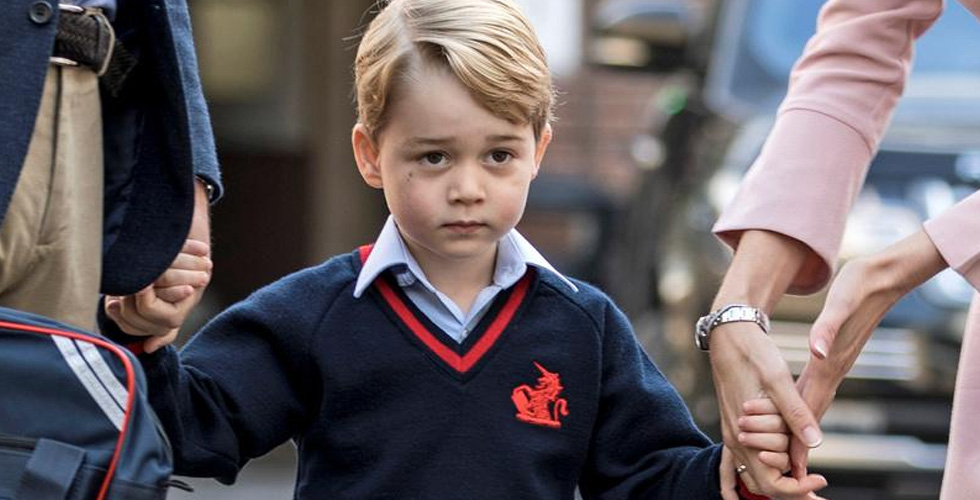 الأمير جورج متوترا في يومه الدراسيّ الأول
