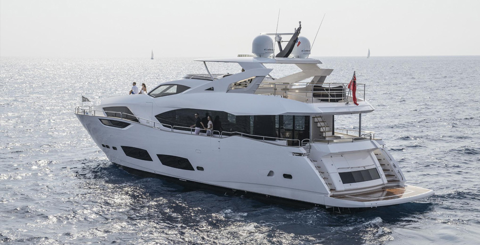 Sunseeker تنطلق برفاهية من دبي  