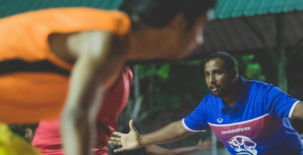 أيشام يصنع الفرق في كرة السلة المالديفية
