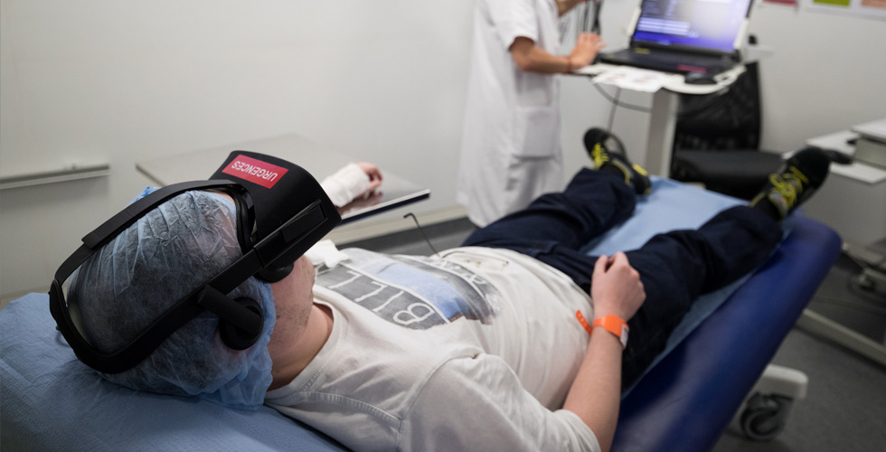 تكنولوجيا الواقع الافتراضي لمعالجة المرضى