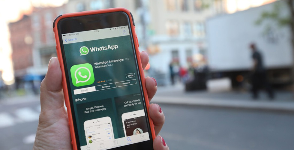 ميزة جديدة من WhatsApp لحصر الرسائل بمدير المحادثة 