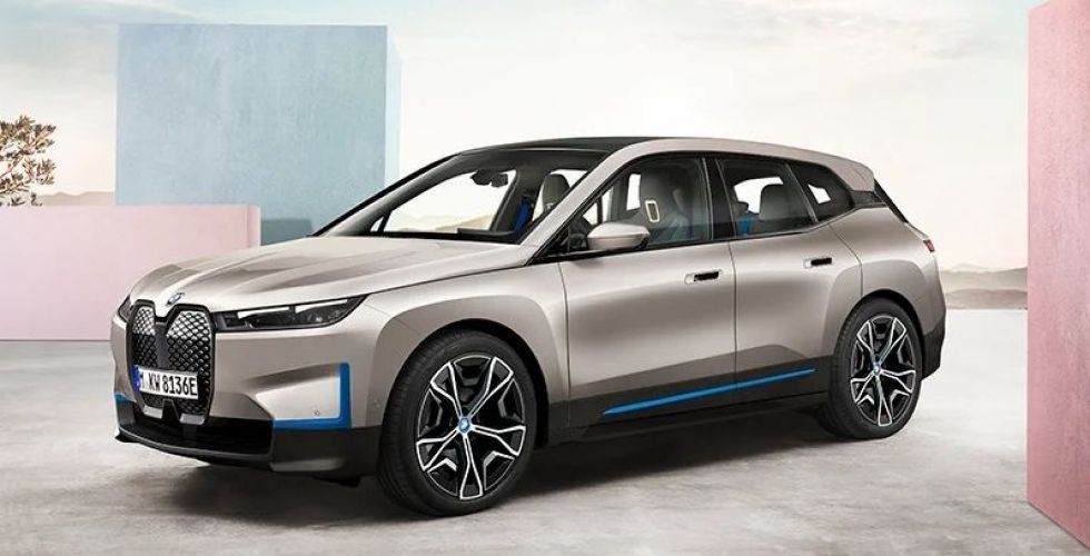 اطلاقBMW iXبحلة جديدة