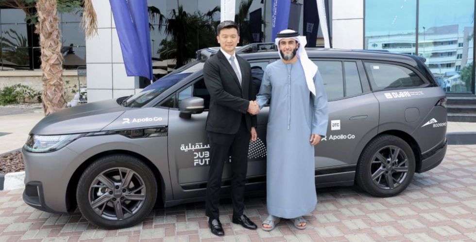 تاكسي دبي تطلق خدمة مركبات ذاتية القيادة