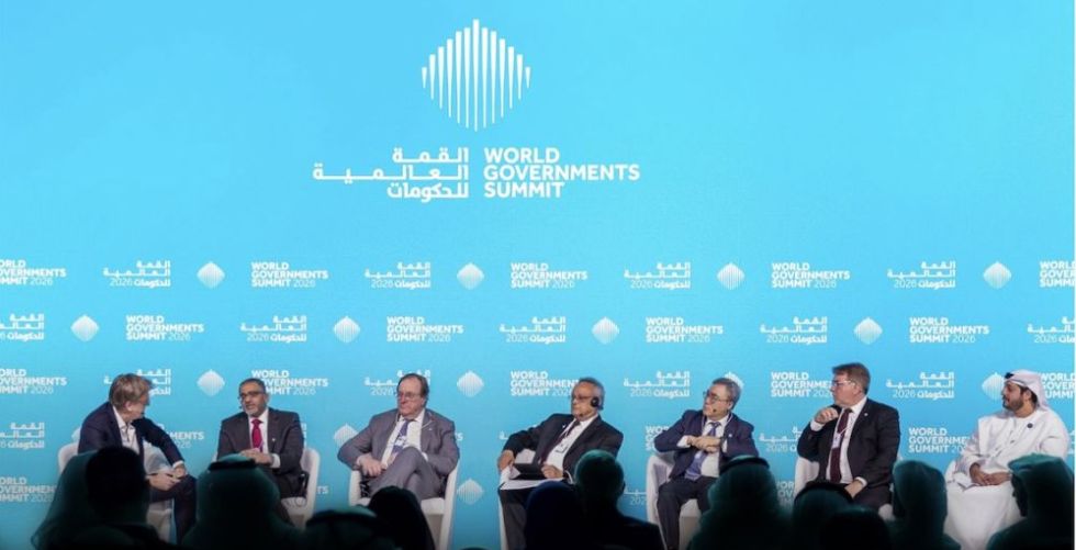 الذكاء الاصطناعي في حكومات المستقبل