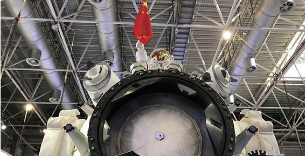 سباق أميركي صيني في الفضاء فمن يربح؟