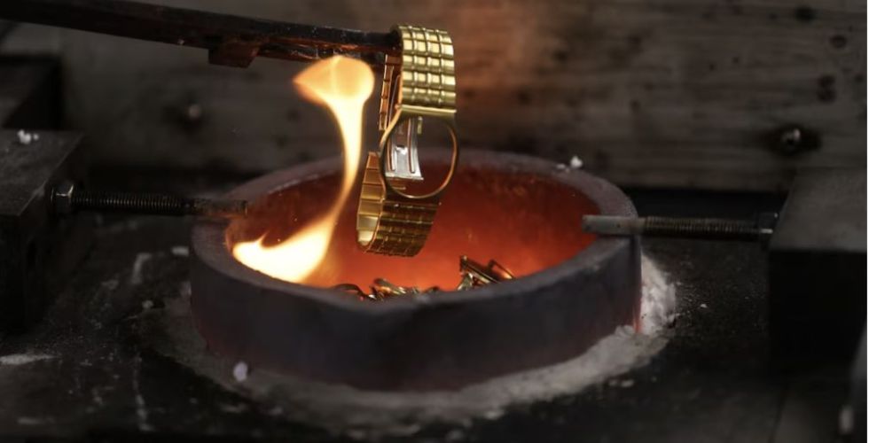 ساعات الذهب الى الأفران