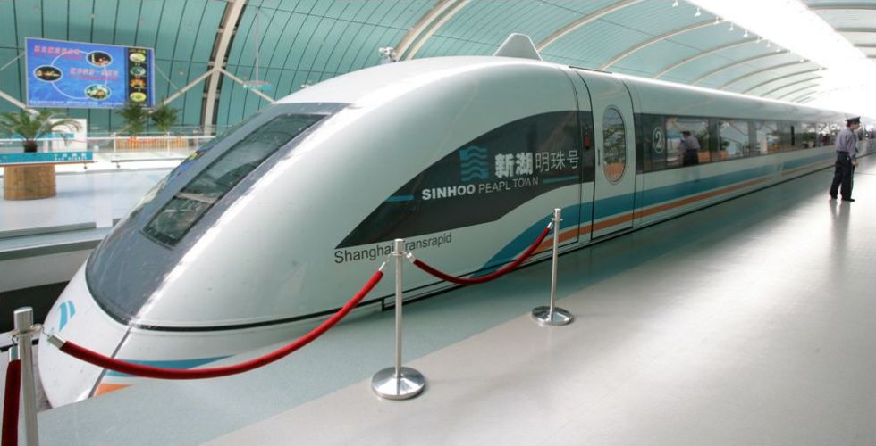 قطار شنغهاي...أسرع من سيارة فورمولا 1
