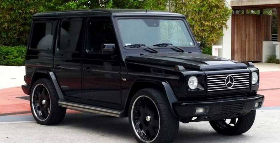 مرسيدس تكشف النّقاب عن G550