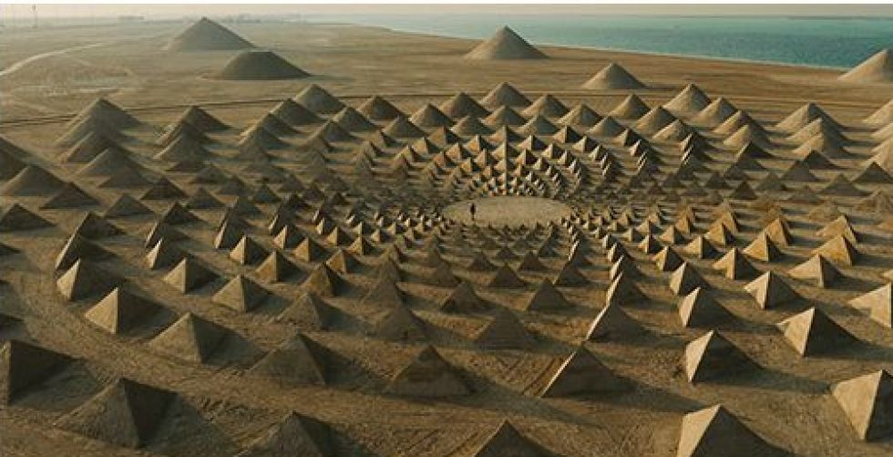 الفن الرمليّ في أبو ظبي