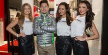 Nicky Hayden يلتقي مشجعيه في بوتيك تيسوت  Tissot