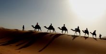 الإستعداد للسفاري الصحراوية في دبي