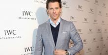   James Marsden يتألّق بملابس Salvatore Ferragamo 