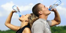 هل تعرف أنّ شرب الماء يخفِّف الوزن؟