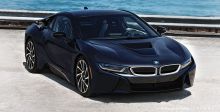 نجم مانشيستر يقود BMW i8