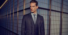 Ted Baker والمهمة المعصومة 