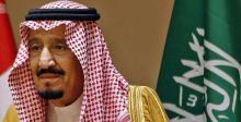 الملك السعودي يتعهد بتشييد استاد رياضي في العراق