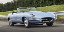 هاري وميغان في سيّارة جاكوار E-Type Zero