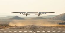 أكبر طائرة في العالم تطير للمرّة الأولى